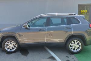 Jeep Cherokee 2.2