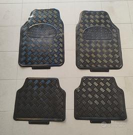 Tappetini auto in gomma universali