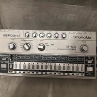 Roland TR 606 dum machine