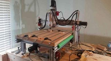 Operatore CNC e Falegname esperto