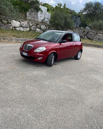 Lancia Ypsilon 1.2 Oro 100