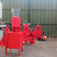 Pellettatrice a trattore 230 kg/h