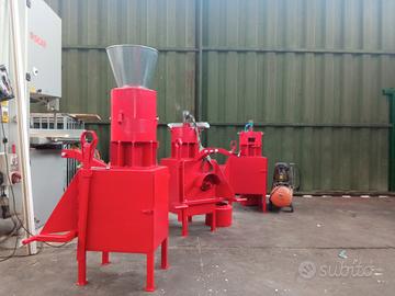 Pellettatrice a trattore 230 kg/h