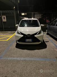 TOYOTA Aygo 2ª serie - 2016