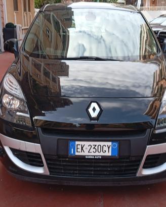 Renault scenic anno 2011
