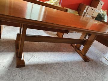 Tavolo allungabile e giropanca castagno massello