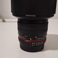 Obiettivo Samyang 14mm f/2.8 IF ED UMC Aspherical