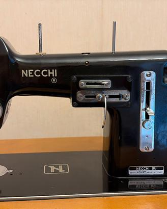 Macchina da cucire Necchi BU Serie Nova