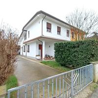 Bifamiliare a Bosaro