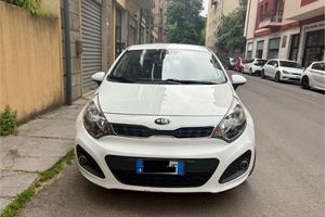 KIA RIO 1.1 CRDi DIESEL