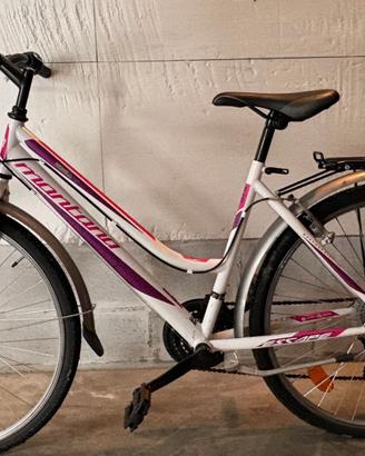 Mountain bike da ragazza Montana Escape