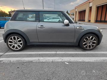 Mini 1.6 benzina 100cv 16v