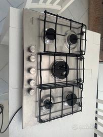 Whirlpool piano cottura