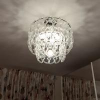 2 lampadari da soffitto e 1 da terra in cristallo