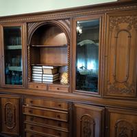 Credenza con vetrina in legno anni 60