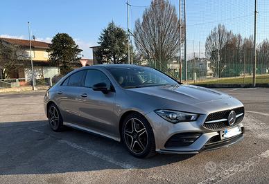 Mercedes CLA 220, berlina premium 4 matic