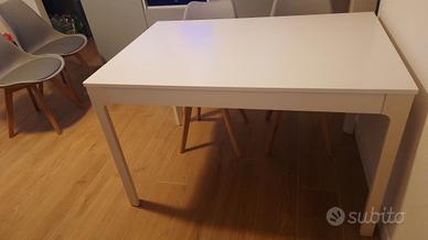 tavolo ikea Ekedalen