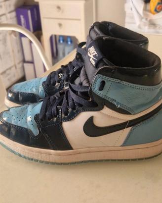 Sneaker NAIKE AIR JORDAN HIGH MID RETRO VINTAGE
