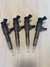 4 INIETTORI BOSCH 0445110566 CITROEN,PEUGEOT NUOVI