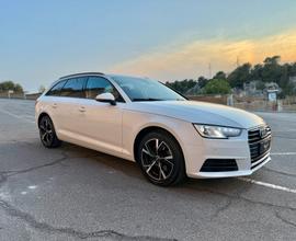 Audi A4 Avant/2.0 TDI 150 CV/NAVI/LED/CERCHI 17"