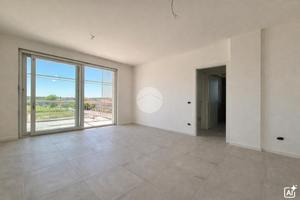 2 LOCALI A DESENZANO DEL GARDA