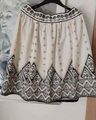 Gonna corta Boho-chic  crema e nera