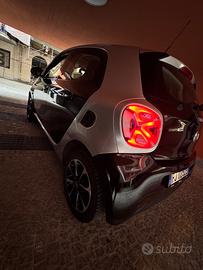 Smart FourFour