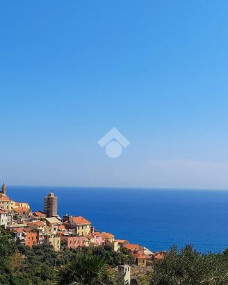 VILLA A SCHIERA A CERVO