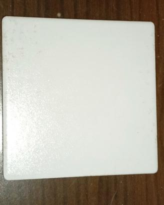piastrelle cm. 10x10 bianche