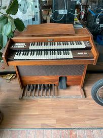 Organo elettrico Farfisa