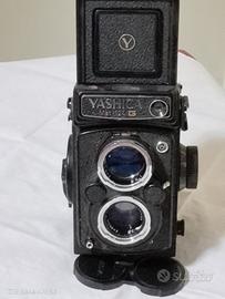 Fotocamere Vintage: Yashica Mat-124 e Zenit ET