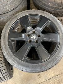 Gomme 215 45 17 Nexen con cerchi