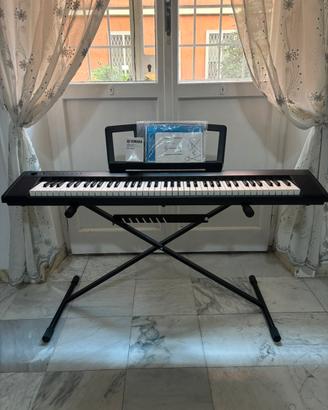 Tastiera Yamaha Piaggero NP-31 + accessori