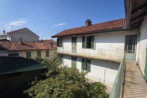 CASA SEMINDIPENDENTE A GASSINO TORINESE