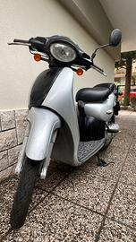 Aprilia scarabeo 50