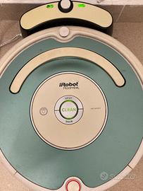 Bellissime Aspirapolveri iRobot Roomba 534 e 520