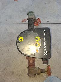 POMPA GRUNDFOS