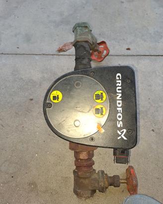 POMPA GRUNDFOS