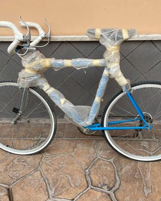 Bici da corsa nuova