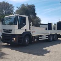 Iveco stralis 360 trasporto macchinari