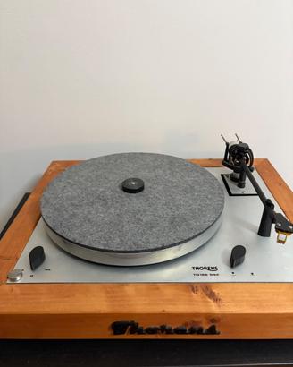 Stereo giradischi e altoparlanti