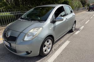 Toyota Yaris 1.3 5 porte Sol