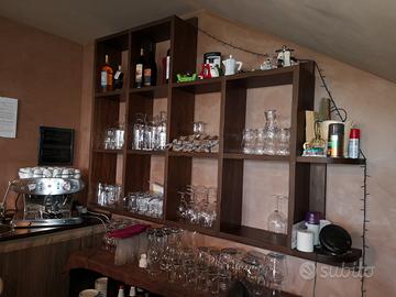 Mobile a muro in legno