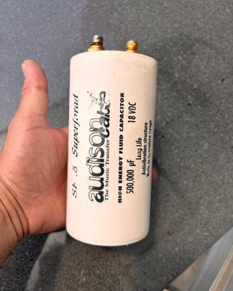 Capacita’ Audison 500.000uF per impianti