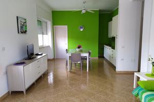 Casa Vacanze p. terra con cortile dal 29 Agosto