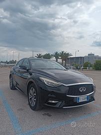 Infiniti Q30 1.5d Ci (Turbo Diesel) – 94.300 km – 