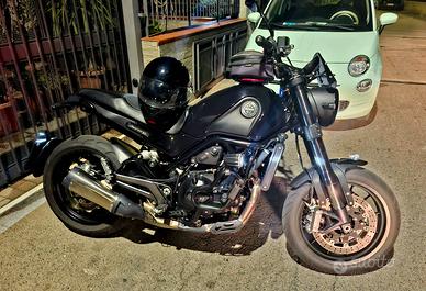 Benelli leoncino 500