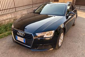 AUDI A 4  AVANT 35 TDI S tronic