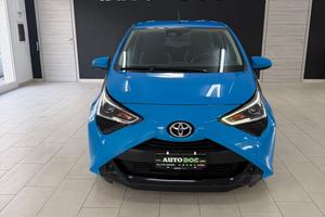 Toyota Aygo Connect 1.0 VVT-i 72 CV 5 porte x-fun 