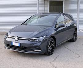 VOLKSWAGEN Golf 1.5 eTsi Style 130cv Dsg